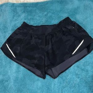 Lululemon Hotty Hot shorts